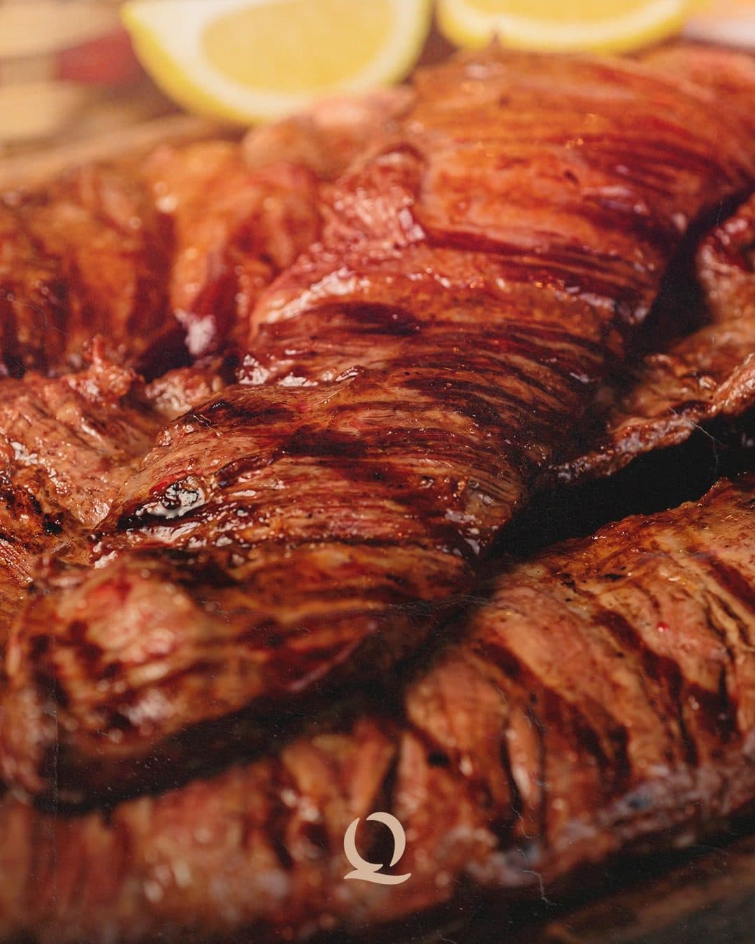Costillar a las brasas